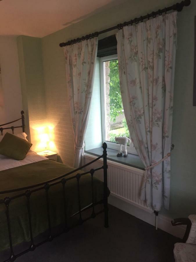 Tithe Barn Bed And Breakfast Carnforth Dış mekan fotoğraf
